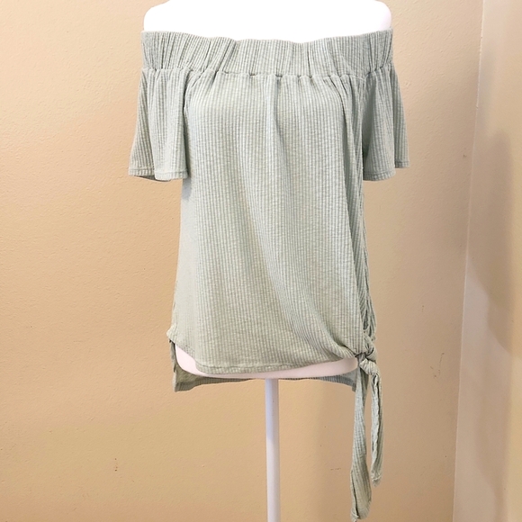 EUC Liberty Love Size Medium Blouse in Light Green - Picture 10 of 10